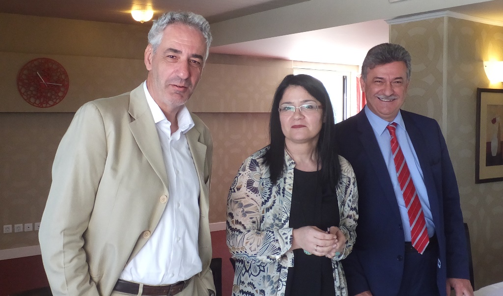 papazoglou petropoulou nanopoulos F 1415181346